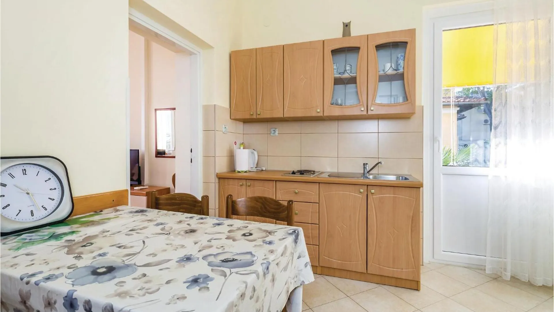 Stunning Apartment In Lovran With Kitchen 0*,  Chorwacja